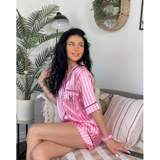 Pembe Çizgili Şortlu İpek Saten Takım