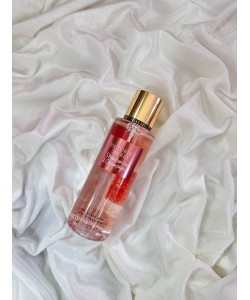 Vs Vücut Sprey Strawberries&Champagne Vs Vücut Sprey Strawberries&Champagne