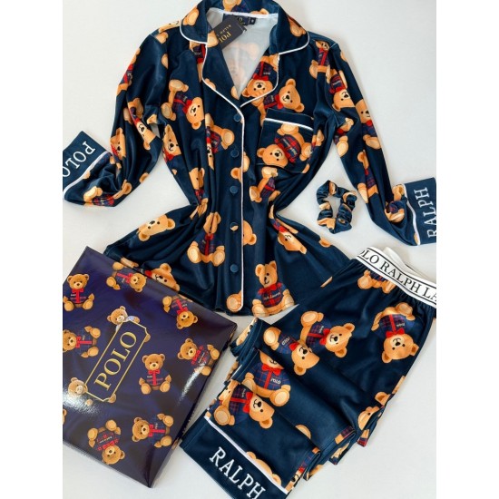 Ayıcık Desen Lacivert Kadife Pijama Takımı Ayıcık Desen Lacivert Kadife Pijama Takımı
