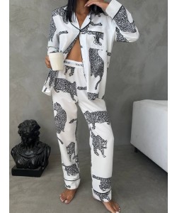  Beyaz Leopar Desenli Pamuklu Kadın Pijama Takımı 