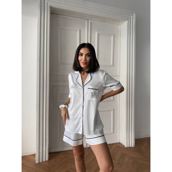 Beyaz Bel Lastik Armani İpek Saten Şort Takım Beyaz Bel Lastik Armani İpek Saten Şort Takım