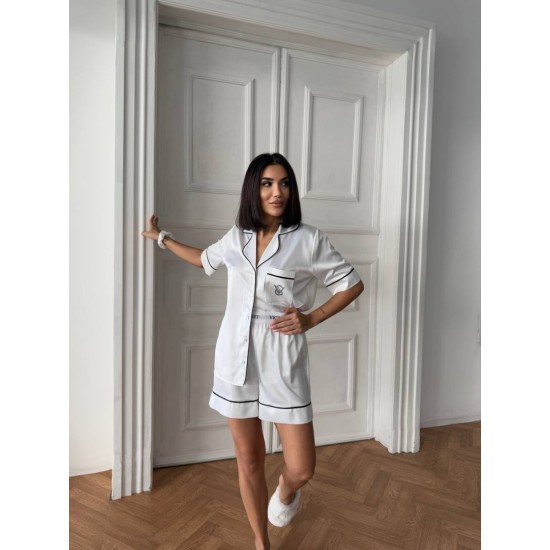 Beyaz Bel Lastik Armani İpek Saten Şort Takım Beyaz Bel Lastik Armani İpek Saten Şort Takım