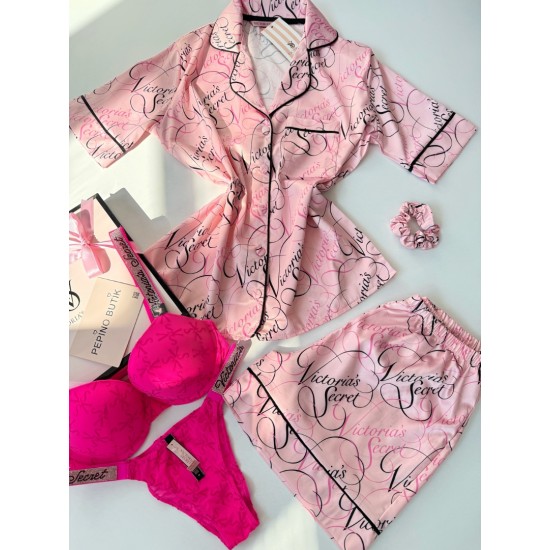 Göz Alıcı Pembe Kombin Göz Alıcı Pembe Kombin