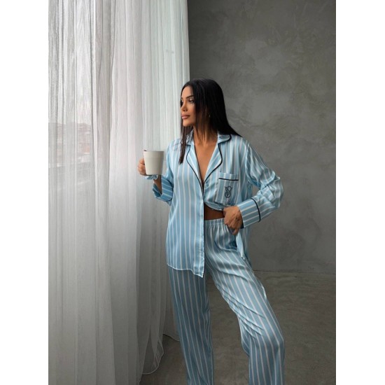 Armani Mavi Çizgili Saten Pijama Takımı Armani Mavi Çizgili Saten Pijama Takımı
