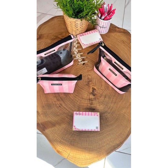 Pembe Çizgili Şeffaf 2’li Makyaj Çantası Seti Pembe Çizgili Şeffaf 2’li Makyaj Çantası Seti