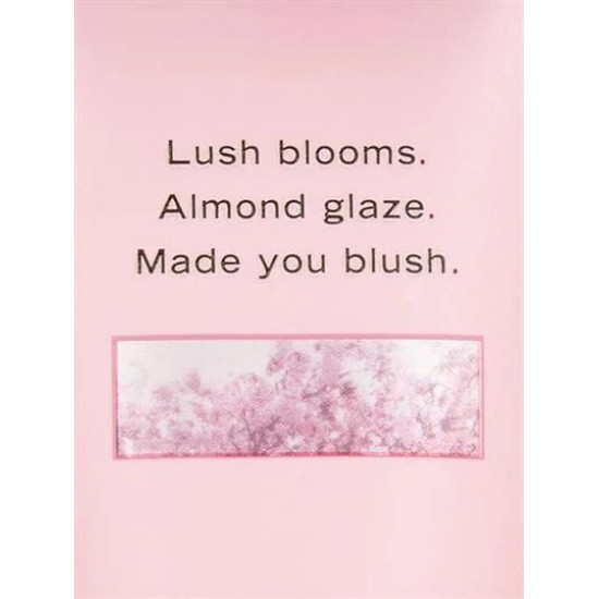 Velvet Petals Vücut Losyonu Velvet Petals Vücut Losyonu