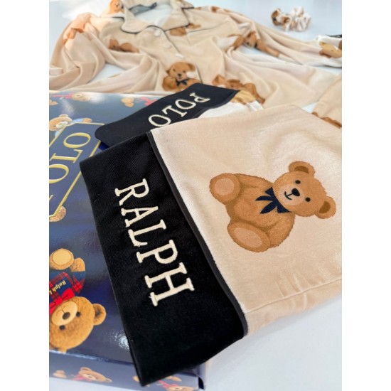 Ayıcık Desen Krem Kadife Pijama Takımı Ayıcık Desen Krem Kadife Pijama Takımı