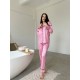 Pembe Çizgili İpek Saten Pijama Takımı Pembe Çizgili İpek Saten Pijama Takımı