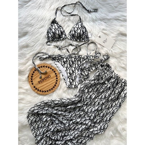 3'lü Pareolu Bikini Set 3'lü Pareolu Bikini Set