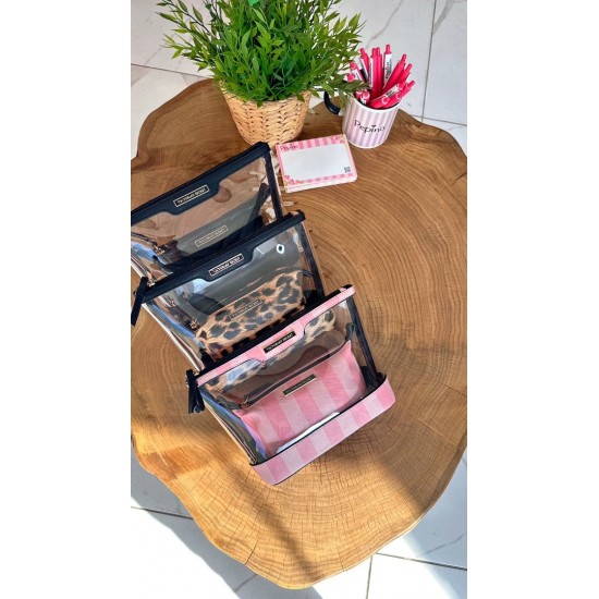Pembe Çizgili Şeffaf 2’li Makyaj Çantası Seti Pembe Çizgili Şeffaf 2’li Makyaj Çantası Seti
