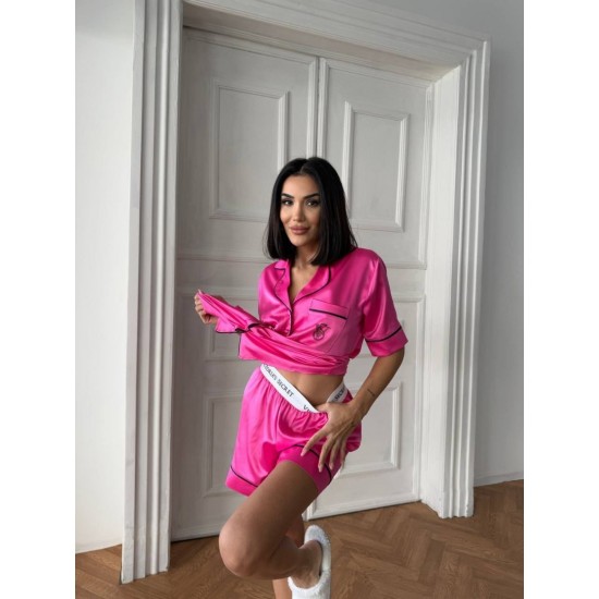İpek Saten Bel Lastik Taş Nakış Pembe Şort Takım İpek Saten Bel Lastik Taş Nakış Pembe Şort Takım