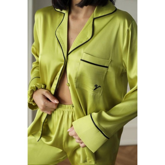 Yağ Yeşili Armani İpek Saten Pijama Takımı Yağ Yeşili Armani İpek Saten Pijama Takımı