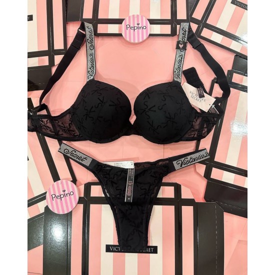Açık Pembe Çizgili Gömlek Yaka Pijama Takımı&Siyah Taşlı Sütyen Takımı&Sprey